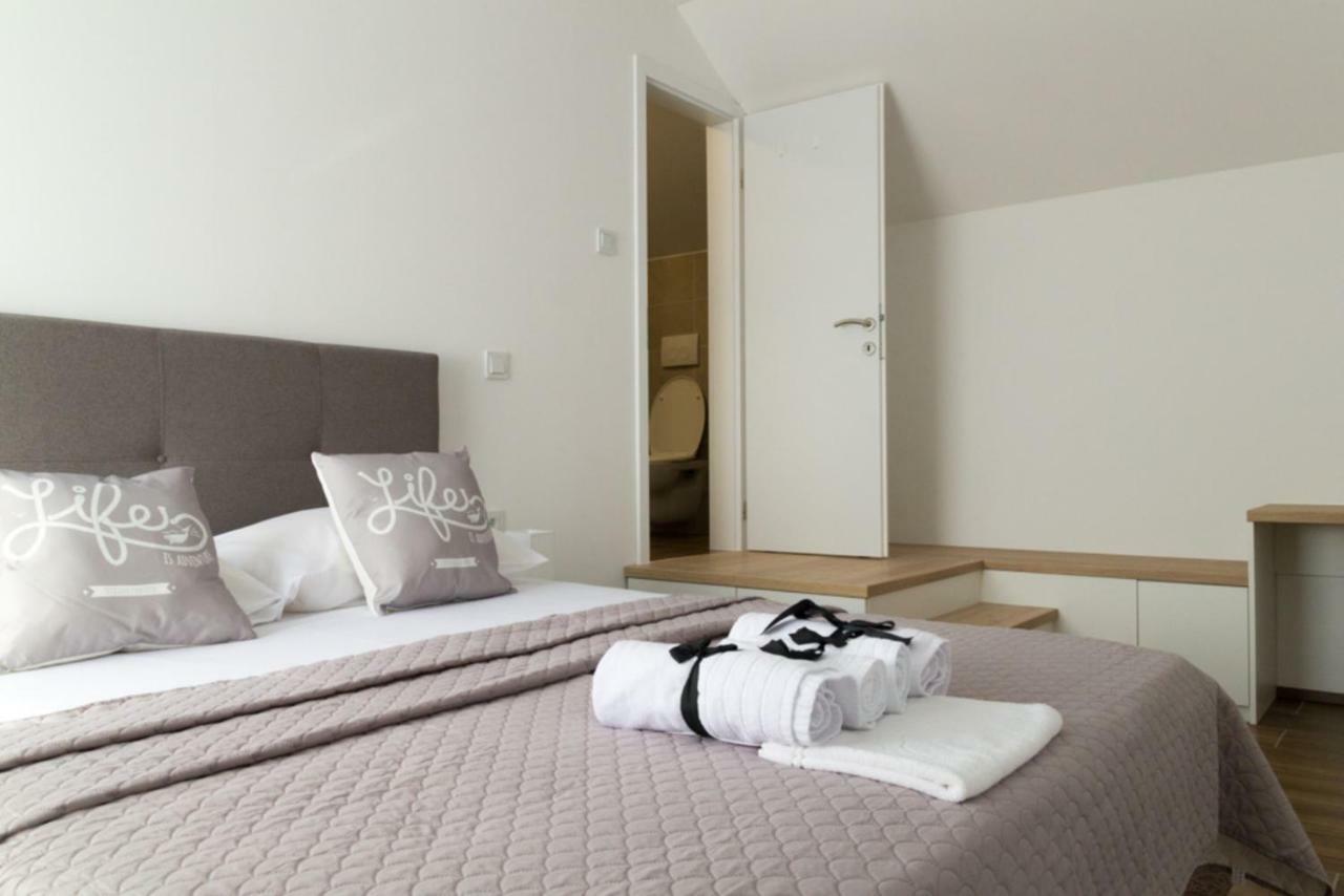 Airport Room'S Residence Garden Velika Gorica Exterior foto